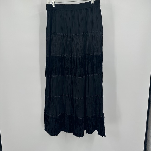 Napa Valley Dresses & Skirts - Womens Boho Broomstick Tiered Maxi Skirt Size 14 Peasant Victorian Modest Flowy